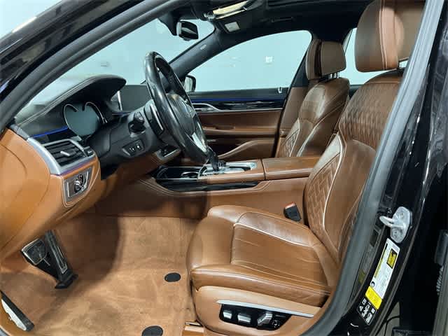 Thumbnail: 2018 BMW 7 Series - 10