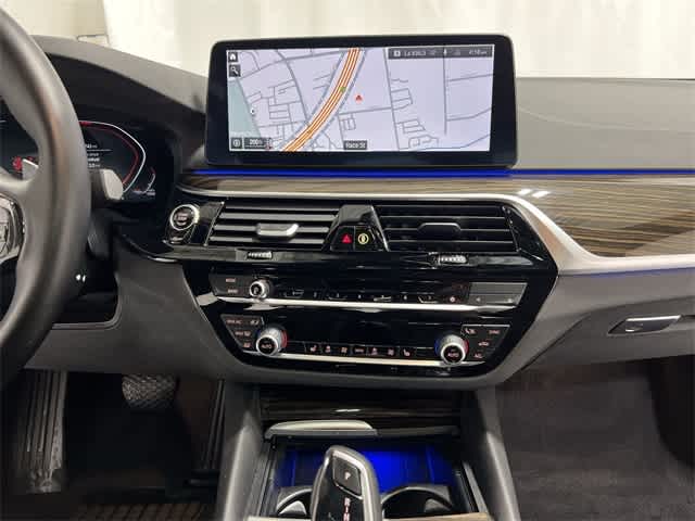 Thumbnail: 2023 BMW 5 Series - 28