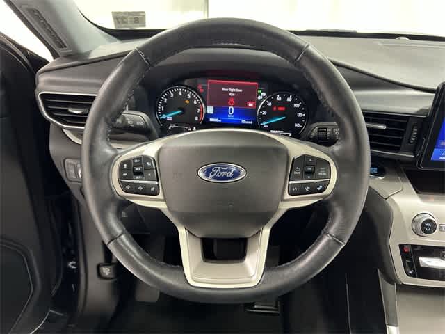 Thumbnail: 2022 Ford Explorer - 27