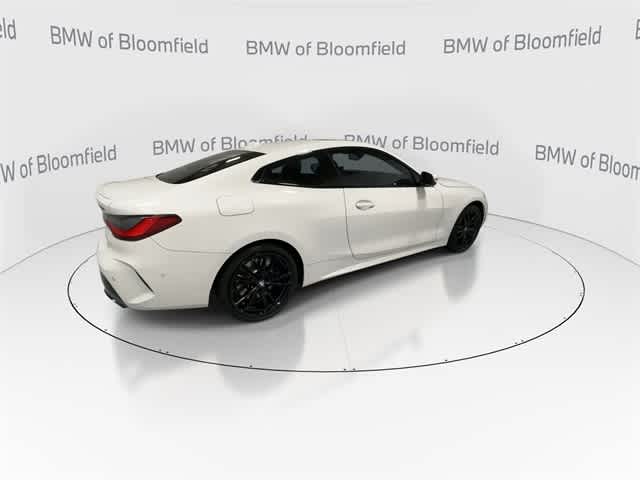 Thumbnail: 2024 BMW 4 Series - 8
