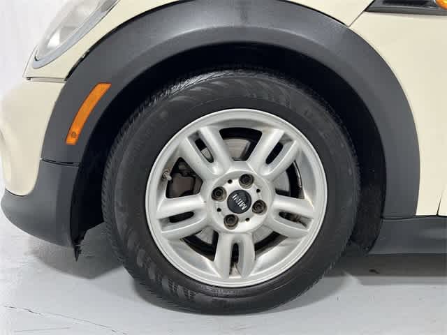 Thumbnail: 2013 MINI Cooper Hardtop - 18