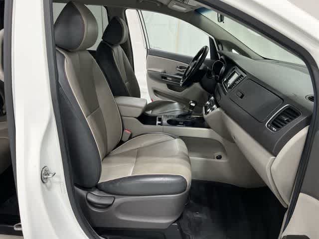 Thumbnail: 2017 Kia Sedona - 25