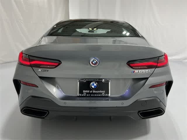Thumbnail: 2023 BMW 8 Series - 13