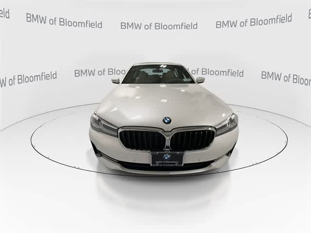 Thumbnail: 2023 BMW 5 Series - 3