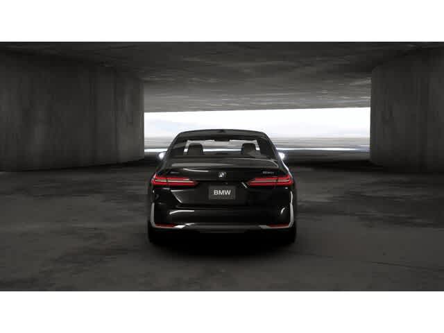 Thumbnail: 2026 BMW 5 Series - 5