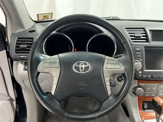 Thumbnail: 2008 Toyota Highlander - 27