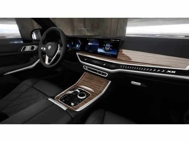 Thumbnail: 2026 BMW X5 - 14