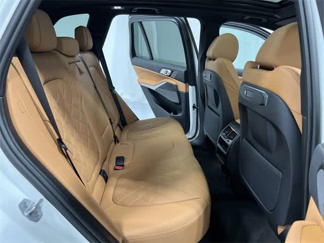 Thumbnail: 2024 BMW X5 - 25