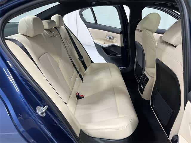 Thumbnail: 2023 BMW 3 Series - 25