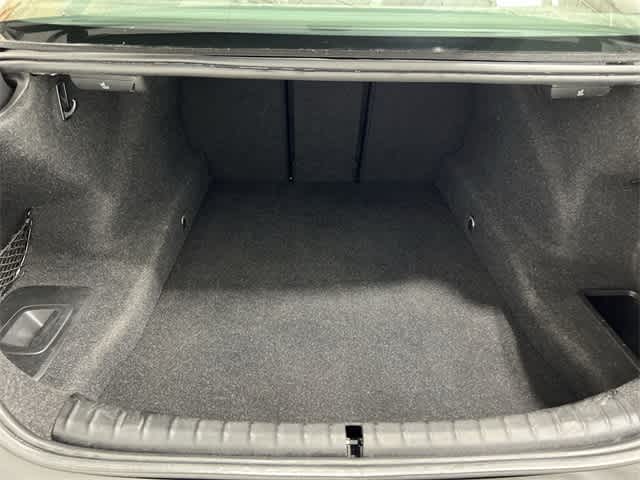 Thumbnail: 2023 BMW 5 Series - 32