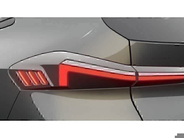 Thumbnail: 2026 BMW XM - 8