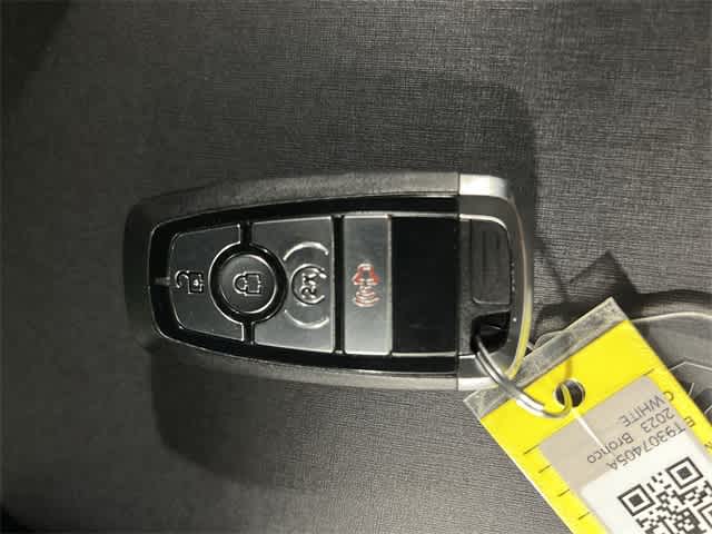 Thumbnail: 2023 Ford Bronco - 32