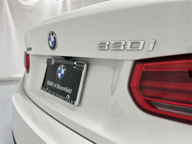 Thumbnail: 2018 BMW 3 Series - 17