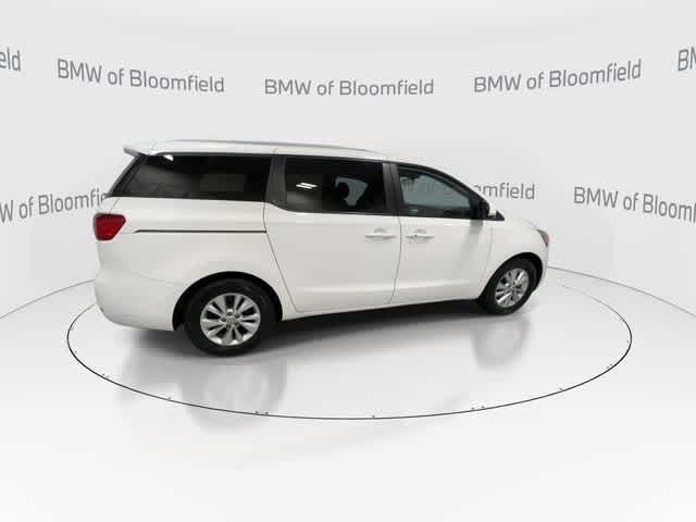 Thumbnail: 2017 Kia Sedona - 8