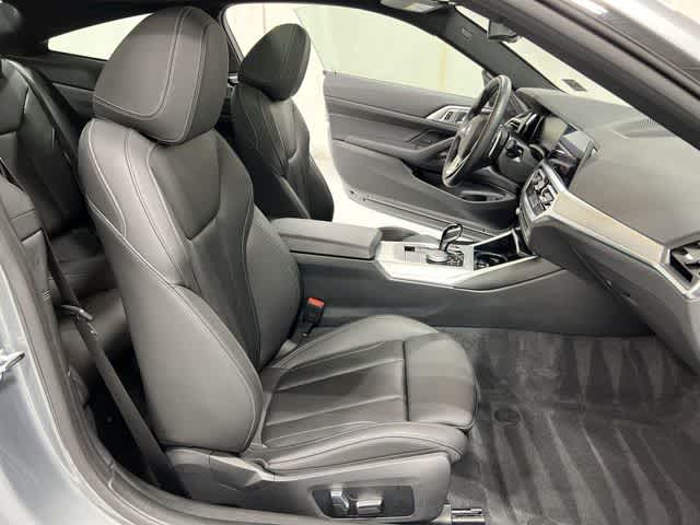 Thumbnail: 2023 BMW 4 Series - 26