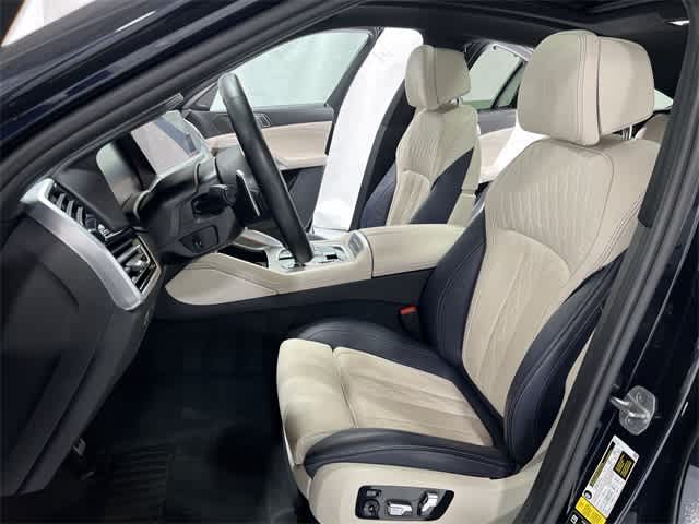 Thumbnail: 2023 BMW X6 - 21