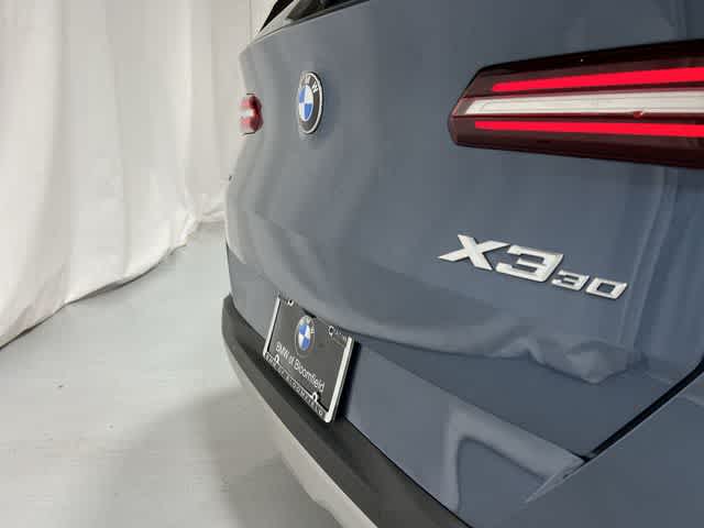 Thumbnail: 2025 BMW X3 - 17