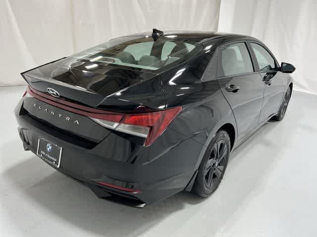 Thumbnail: 2023 Hyundai Elantra - 14