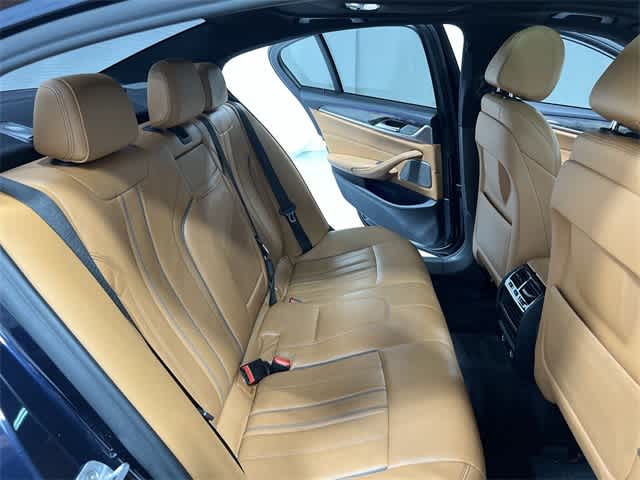 Thumbnail: 2018 BMW 5 Series - 25