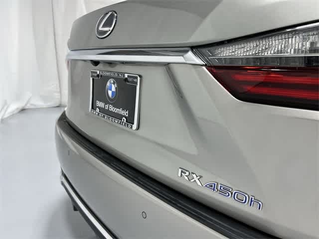 Thumbnail: 2022 Lexus RX - 17