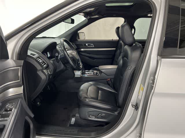 Thumbnail: 2018 Ford Explorer - 10