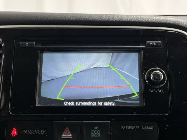 Thumbnail: 2014 Mitsubishi Outlander - 28