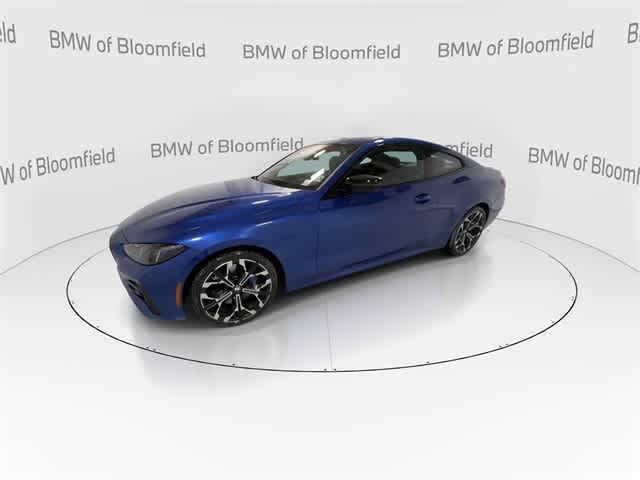 Thumbnail: 2025 BMW 4 Series - 4