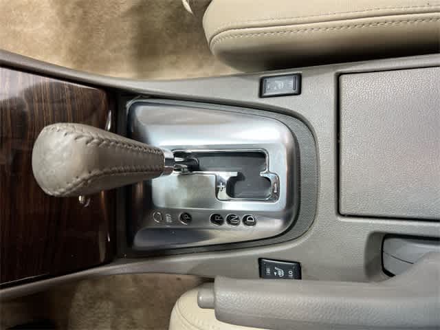 Thumbnail: 2010 Nissan Altima - 30