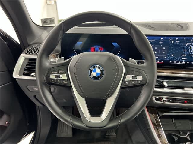 Thumbnail: 2026 BMW X5 - 27