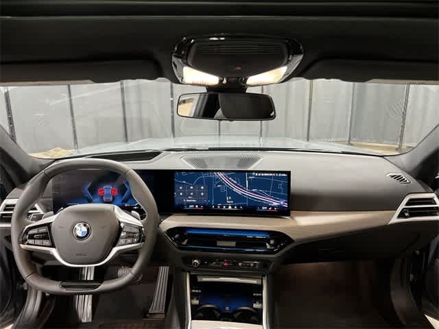 Thumbnail: 2025 BMW 3 Series - 21