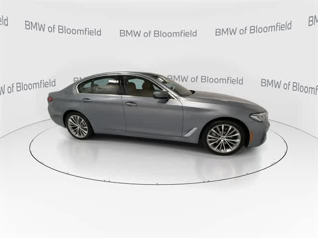 Thumbnail: 2023 BMW 5 Series - 9