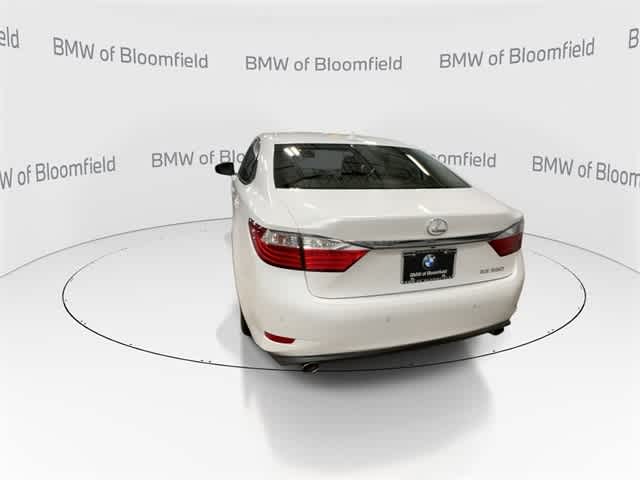 Thumbnail: 2014 Lexus ES - 6