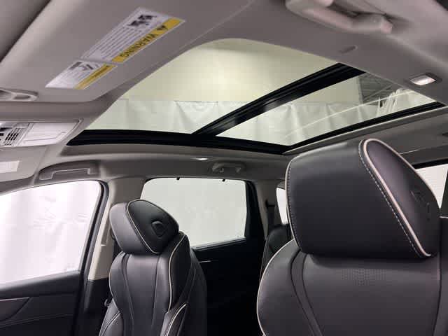 Thumbnail: 2023 Acura MDX - 23