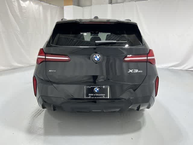 Thumbnail: 2025 BMW X3 - 13