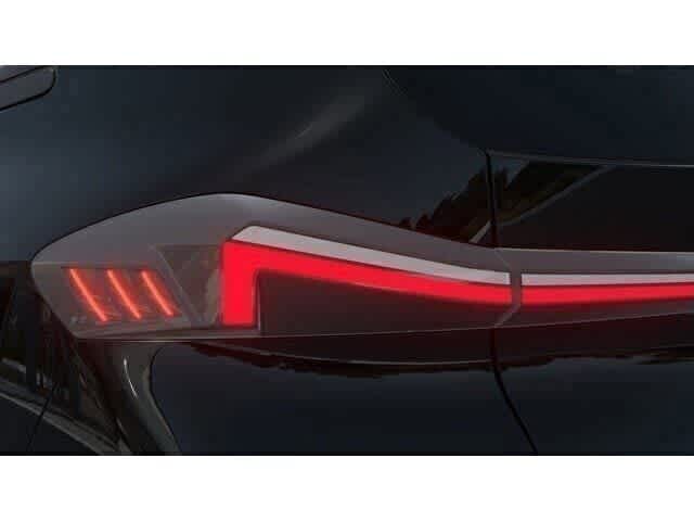 Thumbnail: 2026 BMW XM - 8