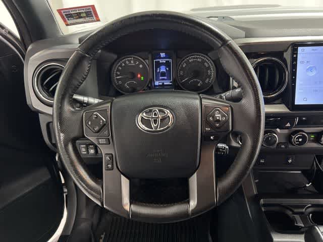 Thumbnail: 2017 Toyota Tacoma - 26