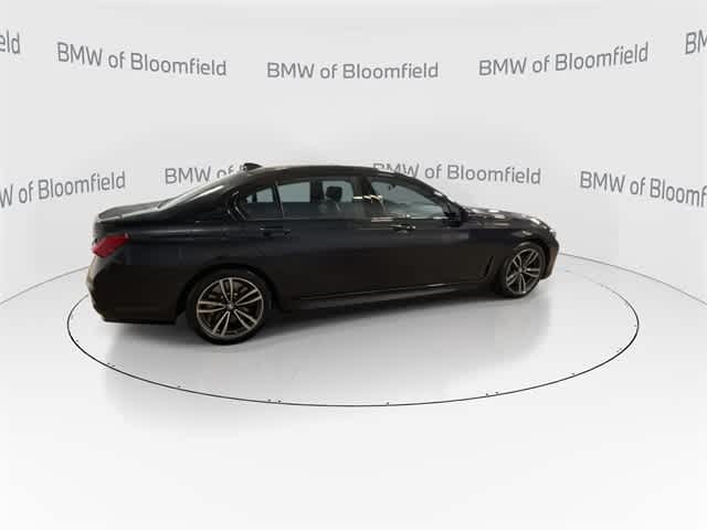 Thumbnail: 2022 BMW 7 Series - 8