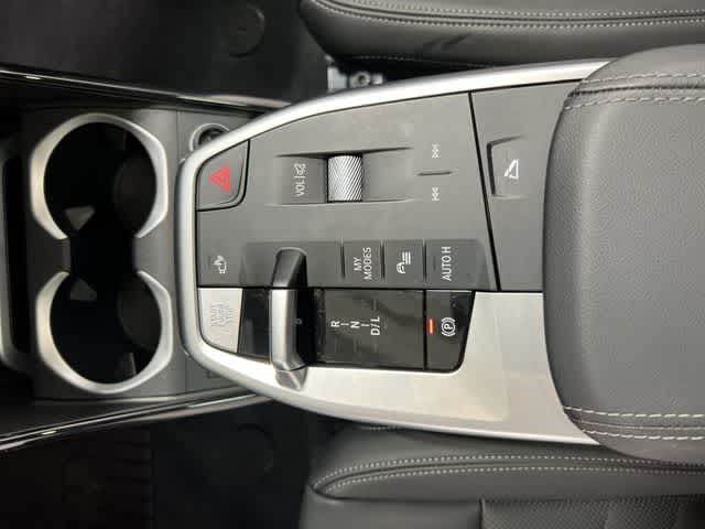 Thumbnail: 2025 BMW X1 - 30