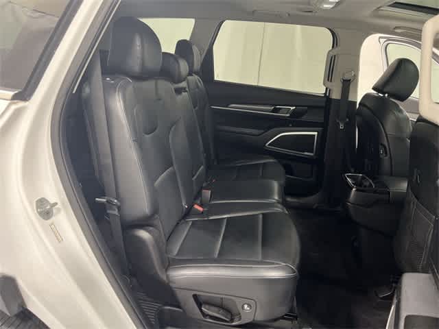 Thumbnail: 2020 Kia Telluride - 25