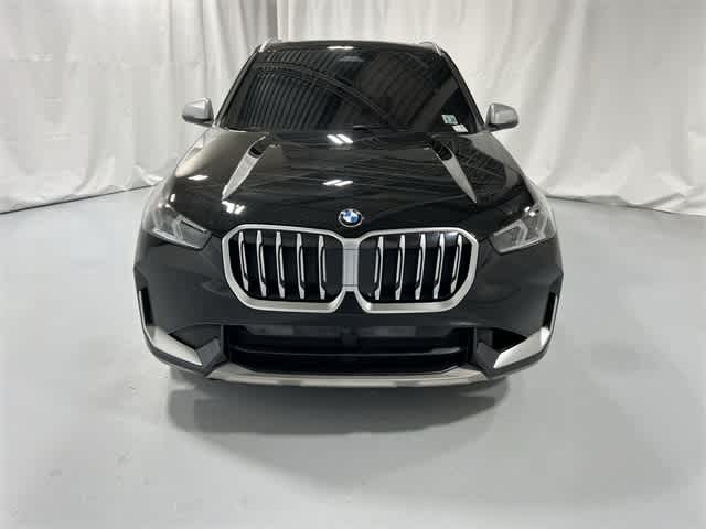 Thumbnail: 2023 BMW X1 - 16