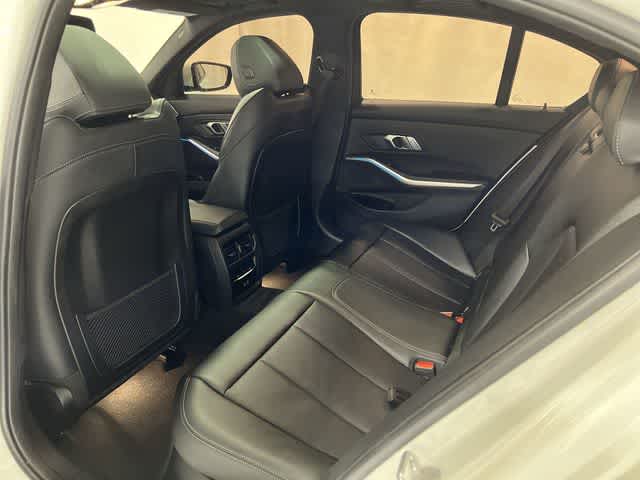 Thumbnail: 2023 BMW 3 Series - 24