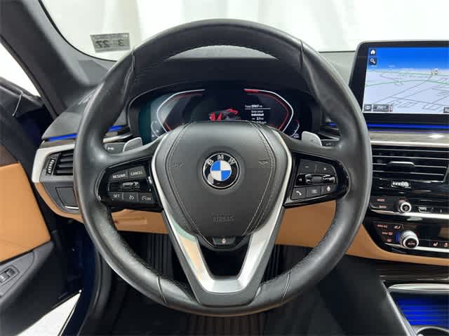 Thumbnail: 2022 BMW 5 Series - 27