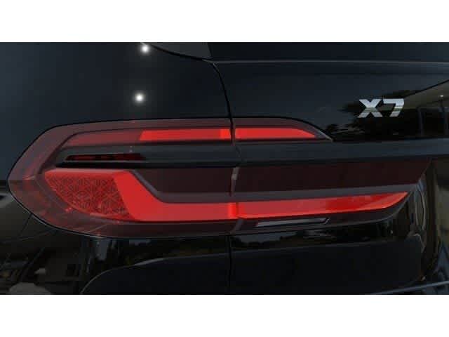 Thumbnail: 2027 BMW X7 - 8