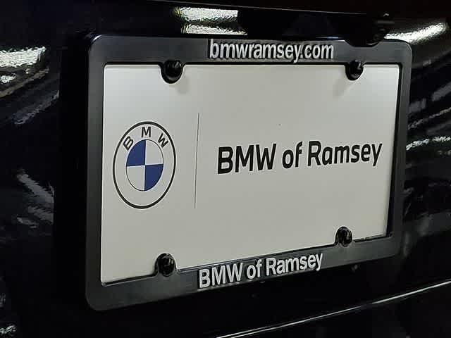 Thumbnail: 2026 BMW X5 - 11