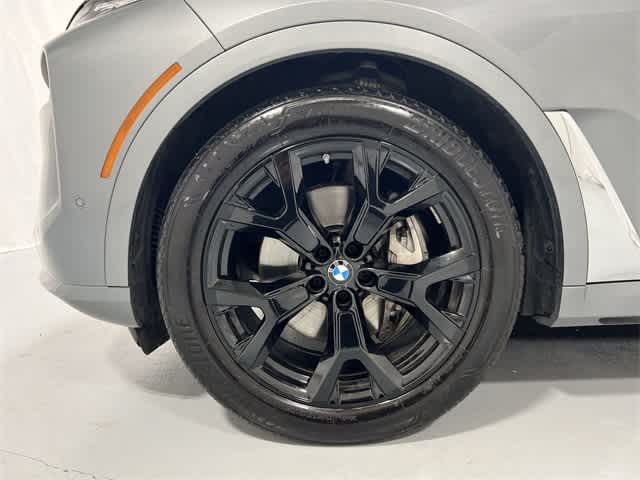 Thumbnail: 2024 BMW X7 - 18