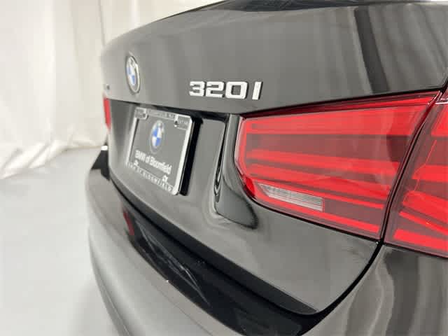 Thumbnail: 2017 BMW 3 Series - 17