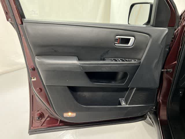 Thumbnail: 2014 Honda Pilot - 35