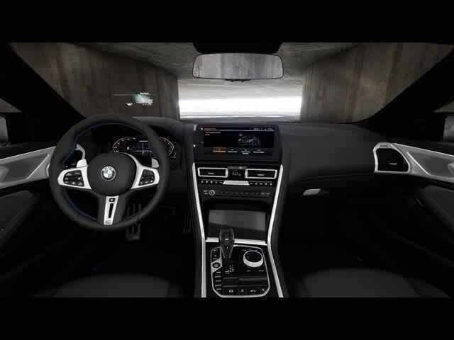 Thumbnail: 2025 BMW 8 Series - 10
