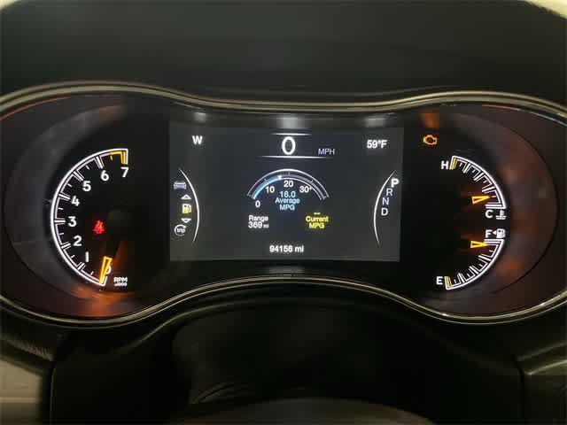 Thumbnail: 2021 Jeep Grand Cherokee - 32