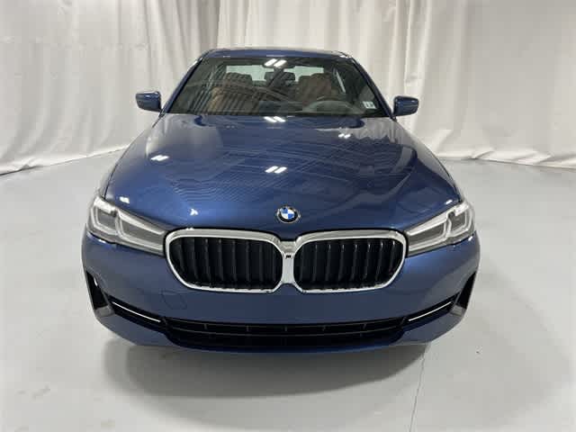 Thumbnail: 2022 BMW 5 Series - 16